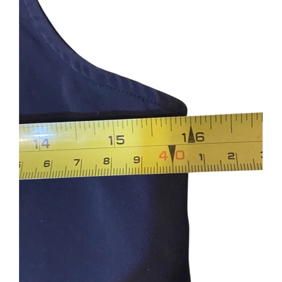 Theory Silk sleeveles, collard, button up top. Sz S - Picture 9 of 15